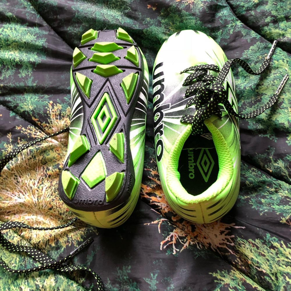 Umbro toddler cleats 8